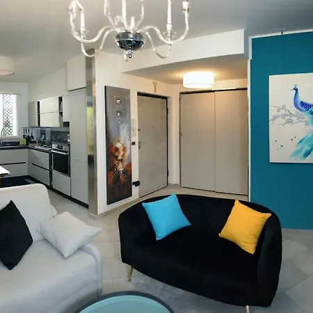 La Petite Terrasse Apartment Avezzano