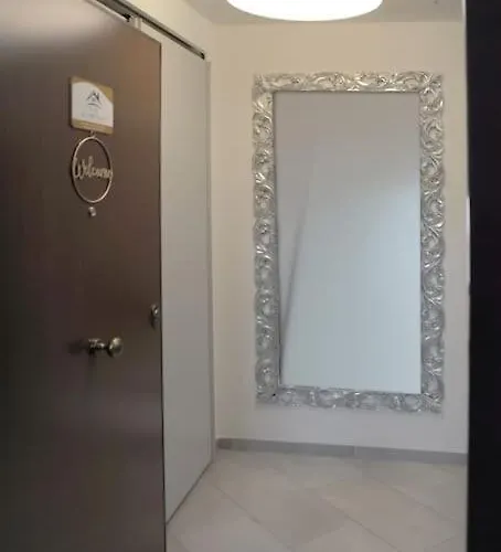 La Petite Terrasse アパート アヴェッツァーノ